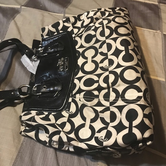 Coach pocketbook with 3 compartments - Picture 1 of 8